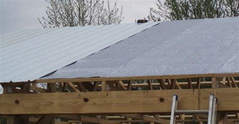 vapor barrier under metal roofing